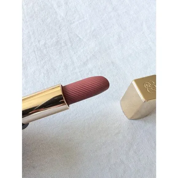 Estee Lauder 4 Lipstick Bundle Never Used Persuasive Uncontrollable Irresistible - Picture 8 of 13